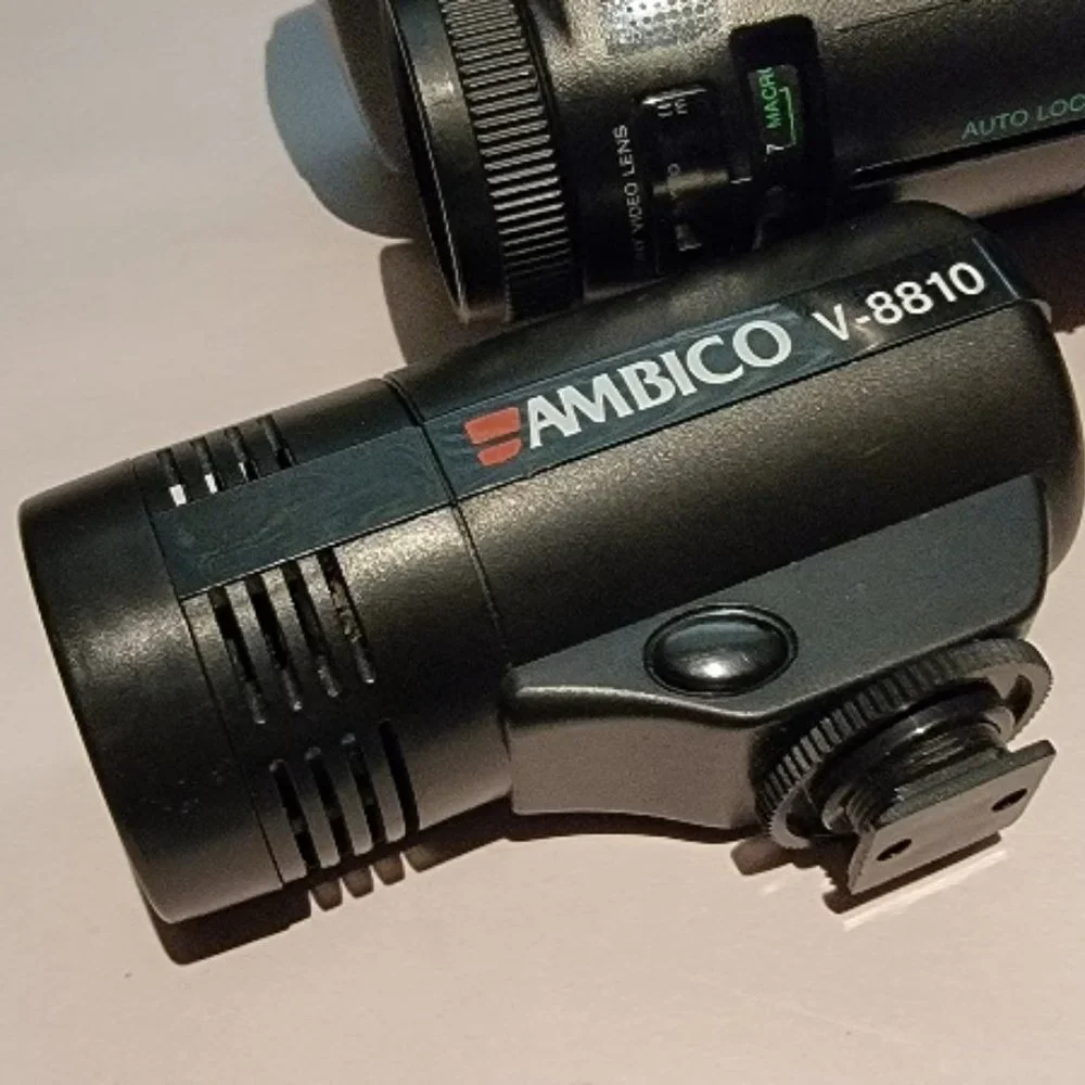 Sony CCD TR6 Handycam Camcorder